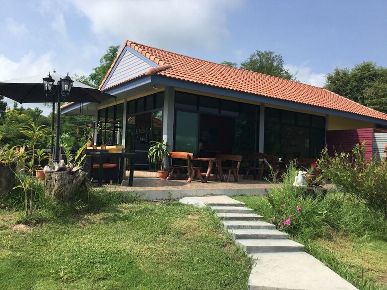 Hotel Khong Chiam Orchid Riverside Resort