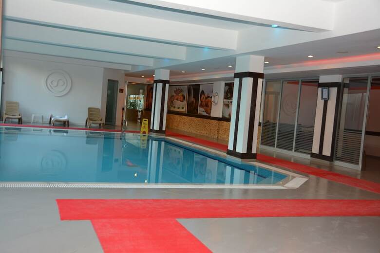 Tripolis Hotel