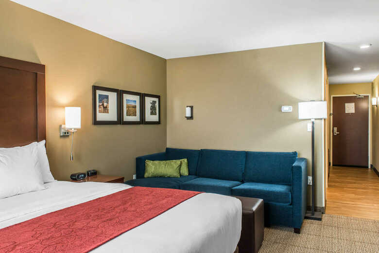 Hotel Comfort Suites
