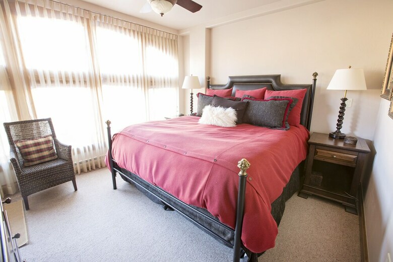 Westwall Lodge