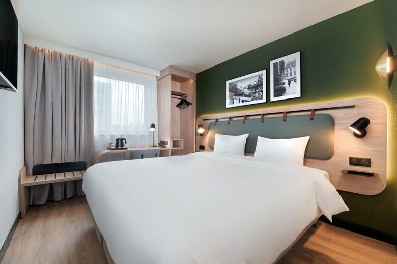 Hotel Kyriad Le Blanc Mesnil