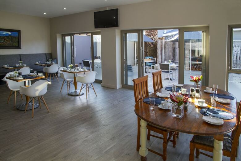 Bed & Breakfast Ocean Bay Guest House