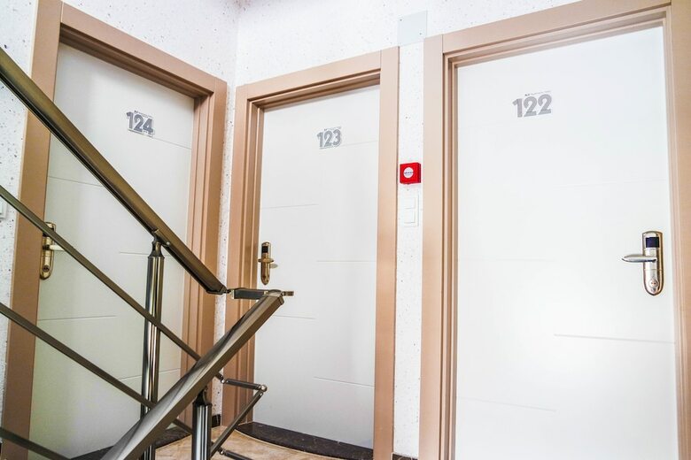 Ale Apartments Hotel