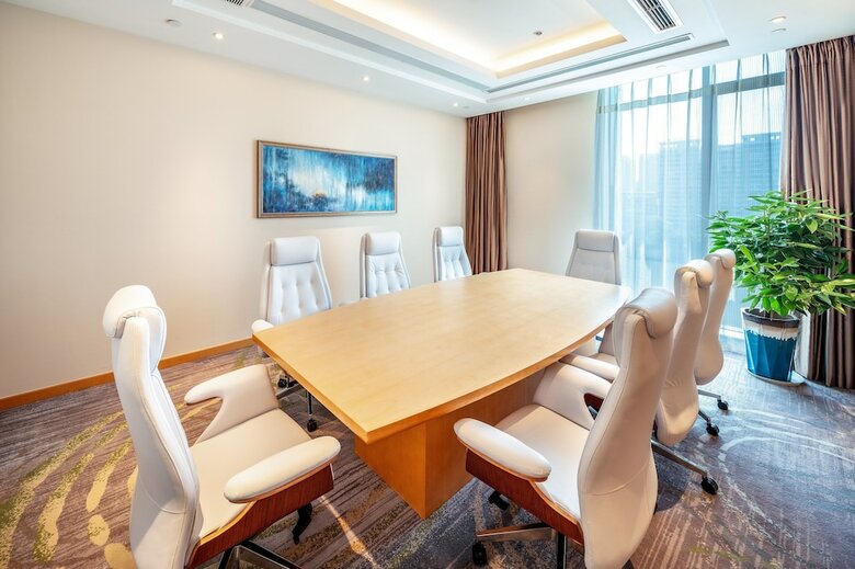 Hotel Holiday Inn Neijiang Riverside