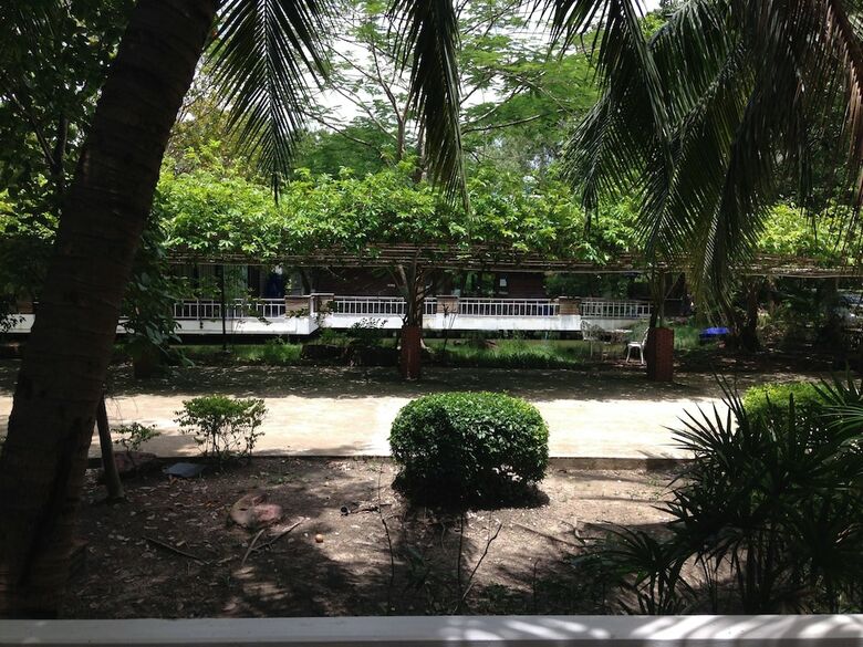 Hotel Young Coconut Garden Home Resort