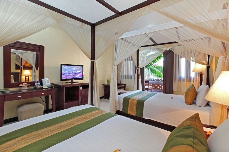 Adi Dharma Hotel