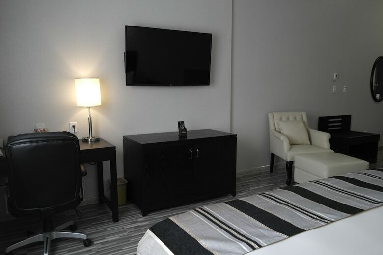 Hotel Stars Inn Edmonton Airport