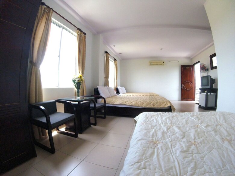Quyet Thang Doc Let Hotel
