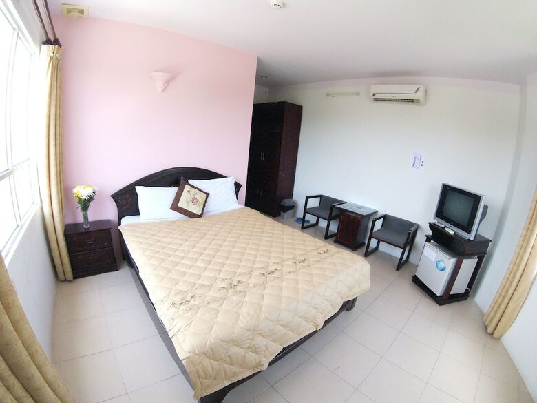 Quyet Thang Doc Let Hotel