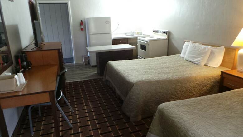 Motel Anchor Bay Inn