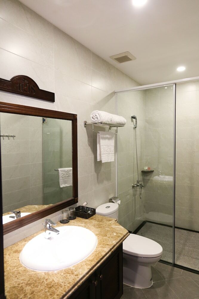 Iris Dalat Hotel
