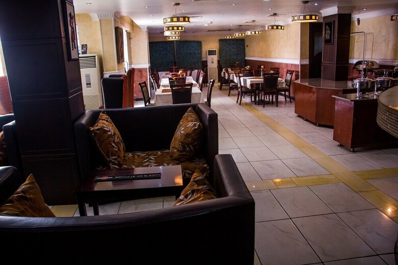 Excel Oriental Hotel And Suites