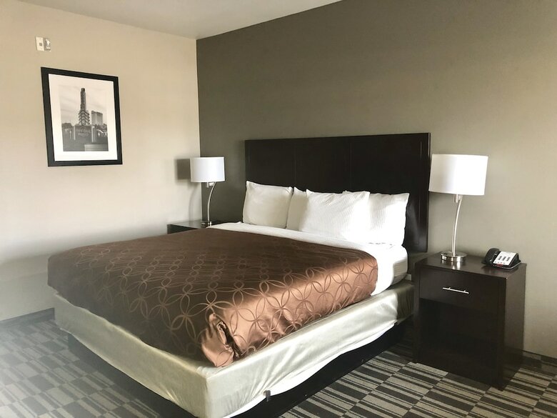 Hotel Catoosa Inn & Suites