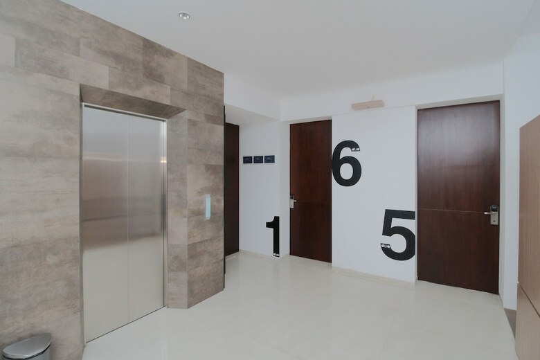 Hotel Airy Kuningan Bek Murad 73 Jakarta