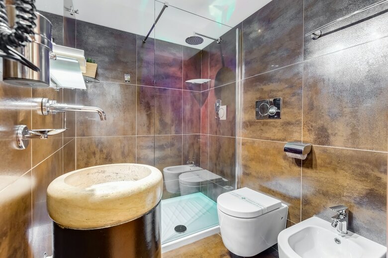 Hotel Lhr Coliseum B&B