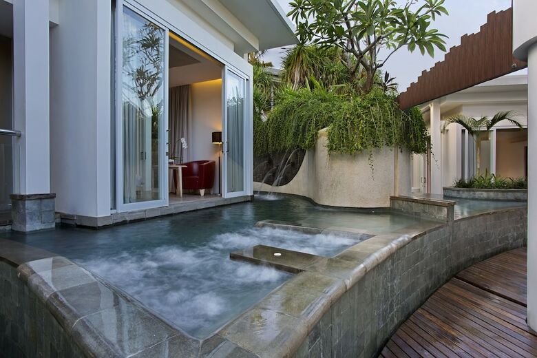 Taman Mesari Luxury Villas-seminyak