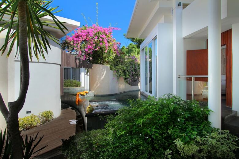 Taman Mesari Luxury Villas-seminyak