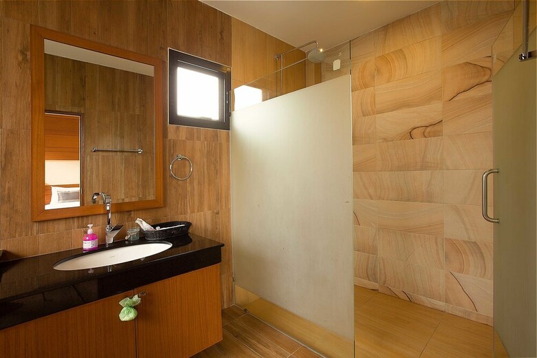 Rawai Vip Villas, Kids Park & Spa