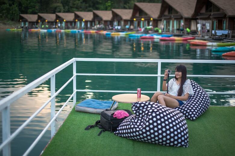 Hotel 500 Rai Khao Sok Floating Resort