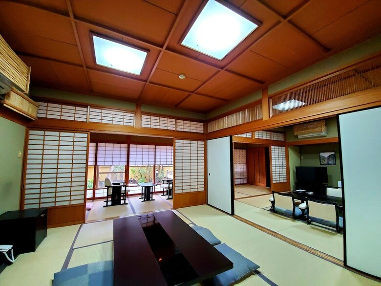Yufuin Santokan