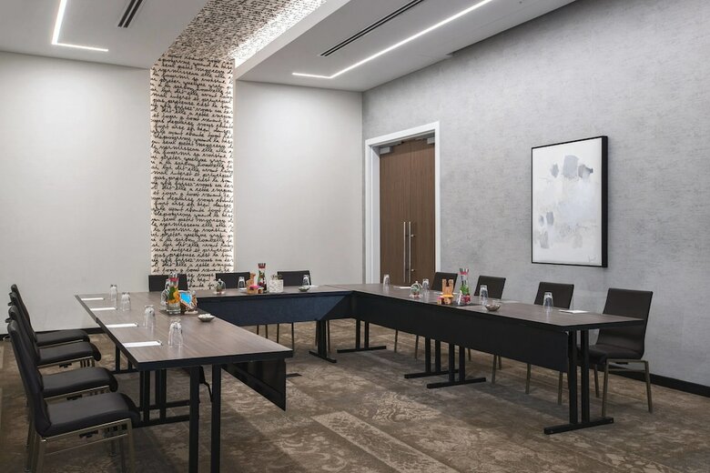 Renaissance Atlanta Airport Gateway Hotel