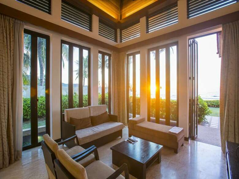 Apartamentos Sabah Beach Villas & Suites