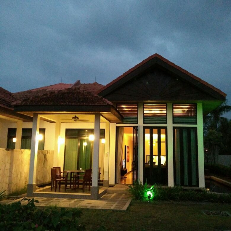 Apartamentos Sabah Beach Villas & Suites