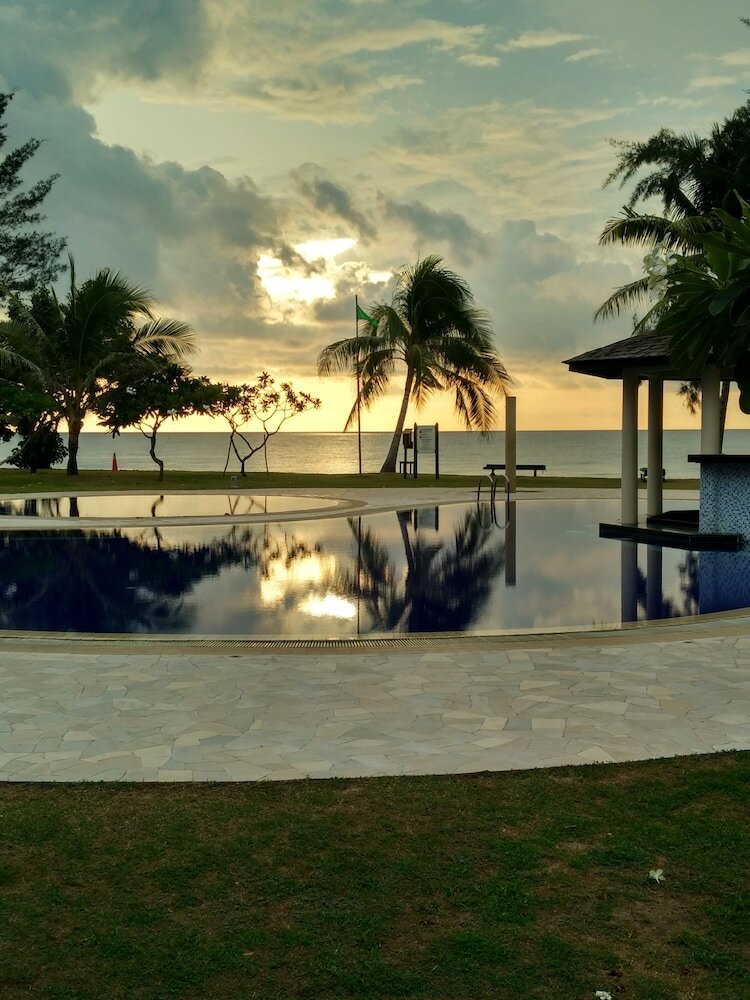 Apartamentos Sabah Beach Villas & Suites