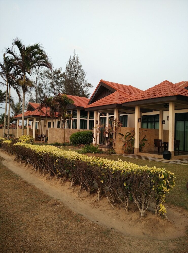 Apartamentos Sabah Beach Villas & Suites
