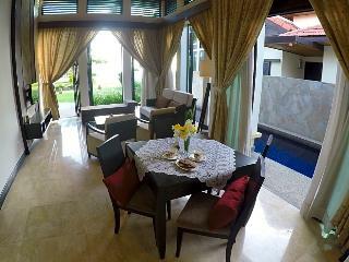 Apartamentos Sabah Beach Villas & Suites