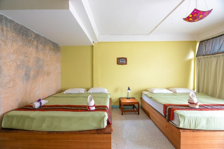 Hotel At Phra Sing