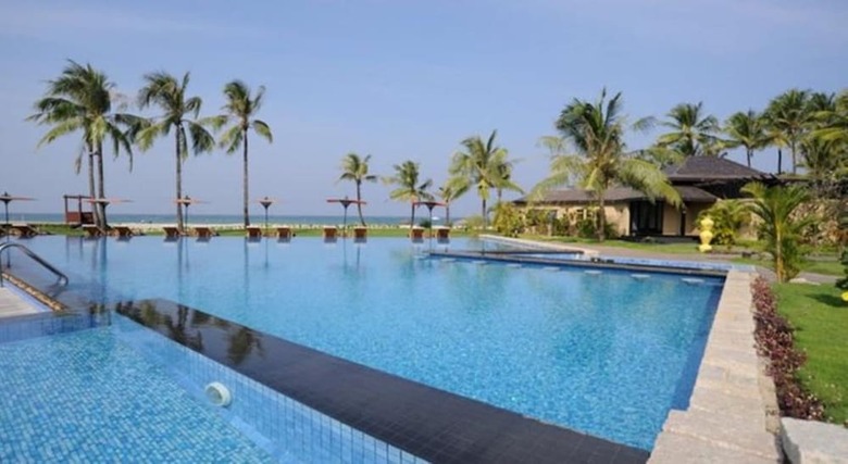 Hotel Bay Of Bengal Resort