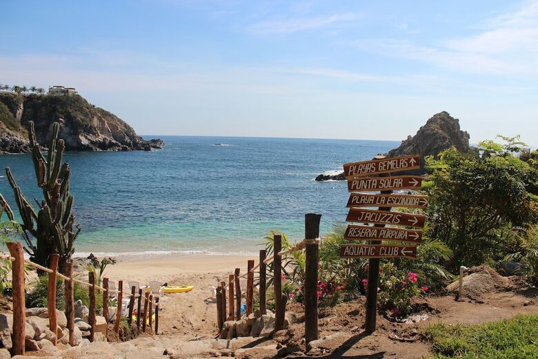 Hotel Isla Natura Beach Huatulco