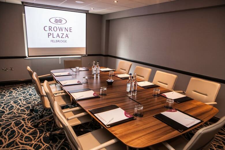 Hotel Crowne Plaza Felbridge - Gatwick
