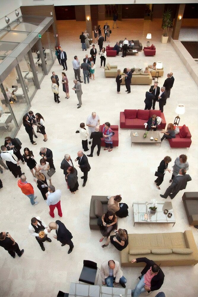 Hotel Golden Tulip Plaza Caserta
