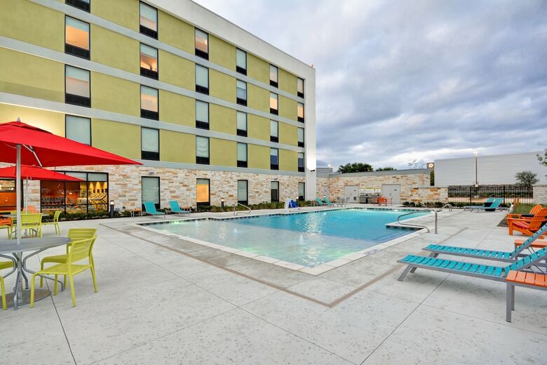 Hotel Home2 Suites By Hilton Dallas Addison