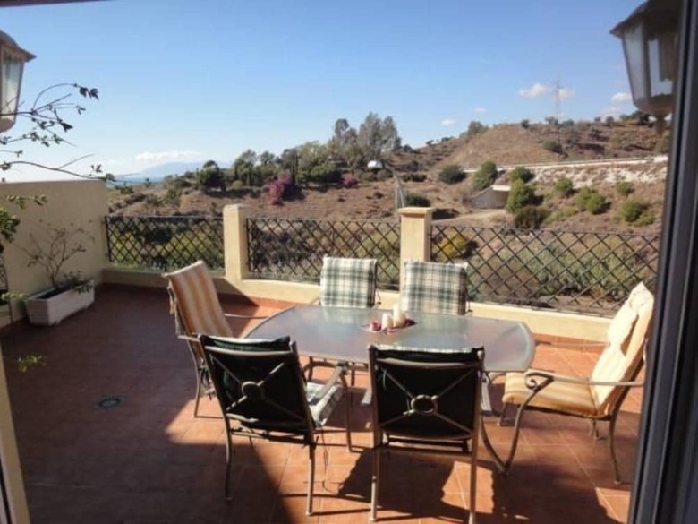 Malaga 101404 4 Bedroom Villa By Mo Rentals
