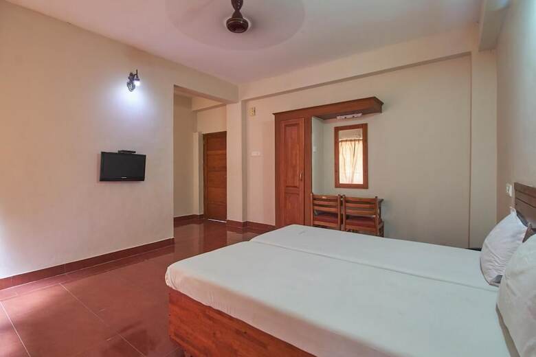 Hotel Shalimar Metro