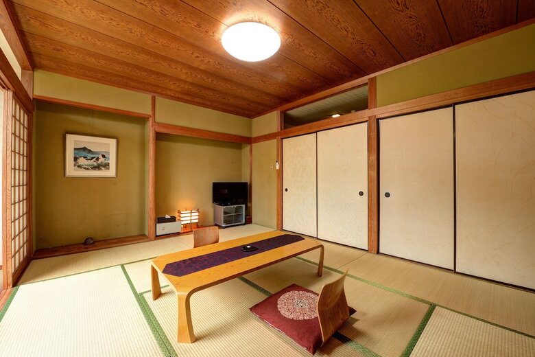 Hostal Hakone Gora Onsen Mizu No Kaori - Hostel