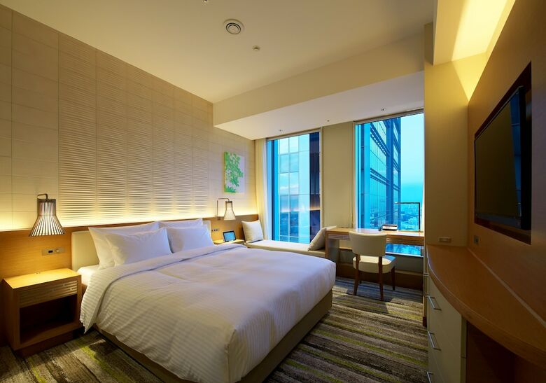 Nagoya Jr Gate Tower Hotel