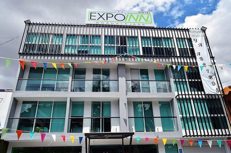 Hotel Expo Inn