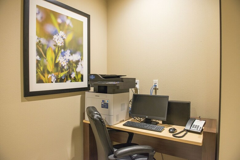 Hotel Hawthorn Suites By Wyndham Fargo
