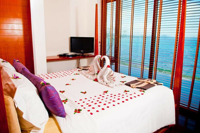 Hotel The Villas By The Sarann