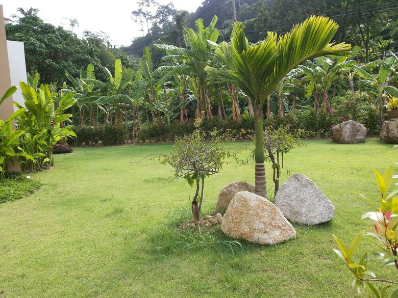 Villa Sakoo Valley Naithon Beach