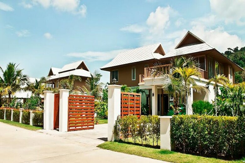 Villa Sakoo Valley Naithon Beach