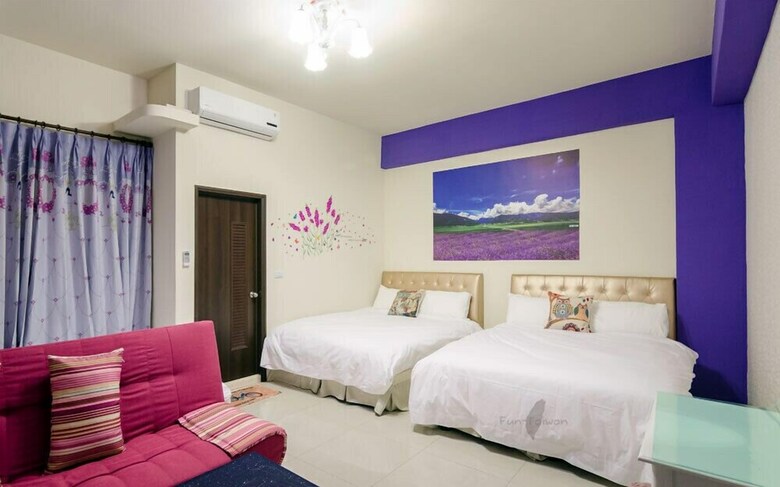 Hotel Santorini Music Family B&B