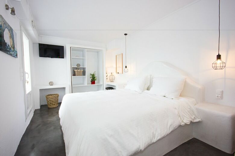Hotel Anixi Lounge Suites - Adults Only