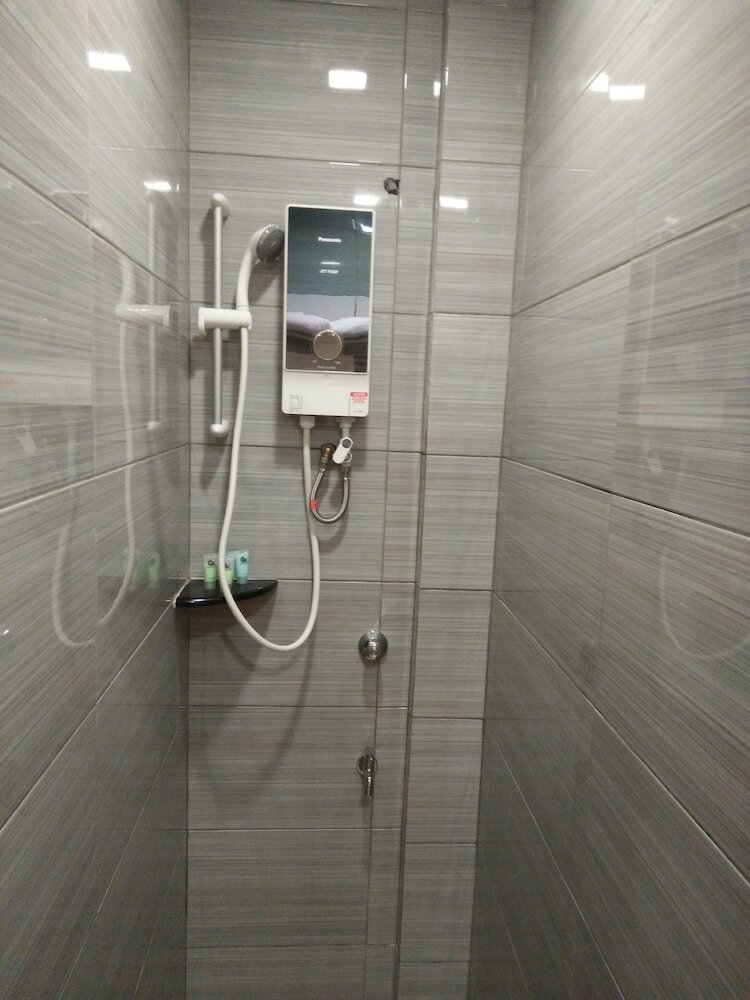 Hotel Check Inn Kk