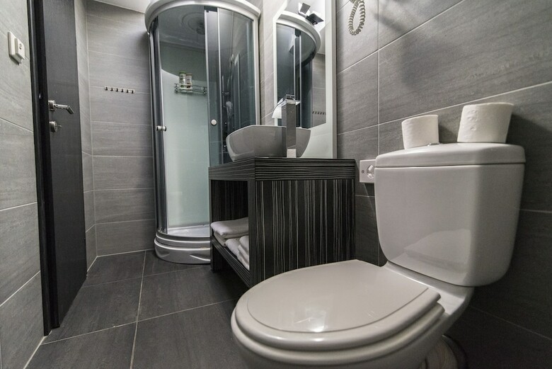 Hotel Cool Zagreb Airport
