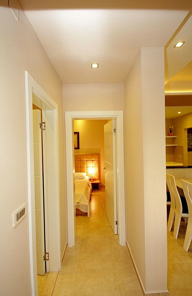 Hotel Butua Residence